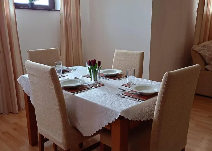 Mountain Paradise 1 - 2 Bedroom - Large 班斯科